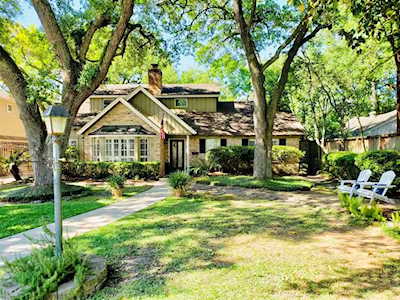 12450 Kimberley Ln Houston, TX 77024