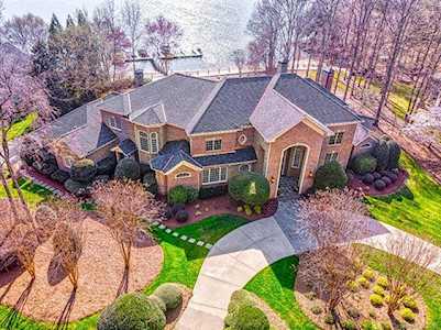 17130 Freshwater Ln Cornelius, NC 28031