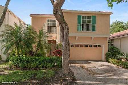 10 Via Sorrento Palm Beach Gardens, FL 33418