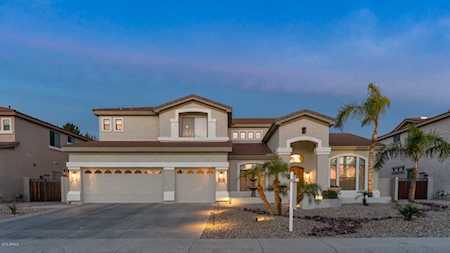 3039 S Larkspur Street Gilbert, AZ 85295