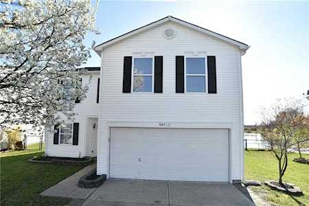 3145 Everbloom Way Indianapolis, IN 46217