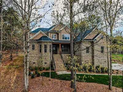 372 Barber Loop Mooresville, NC 28117