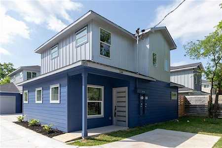 1144 Gunter St #201 Austin, TX 78721