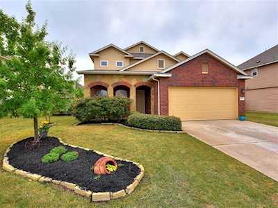 108 Palo Duro Ln Liberty Hill, TX 78642