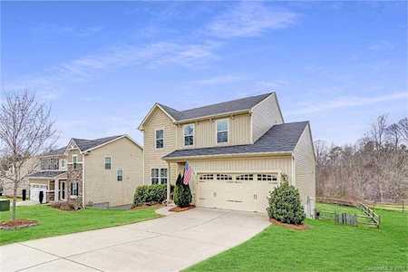 7512 W Berkeley Rd Denver, NC 28037