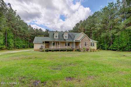 17627 Nc Highway 210 Rocky Point, NC 28457