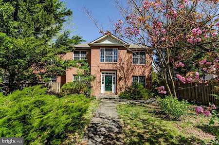 3811 14th St N Arlington, VA 22201