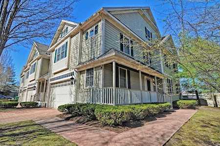 39 Court #6 Newton, MA 02458