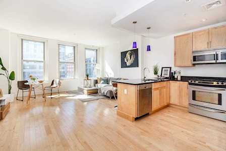 70 Lincoln St #L413 Boston, MA 02111