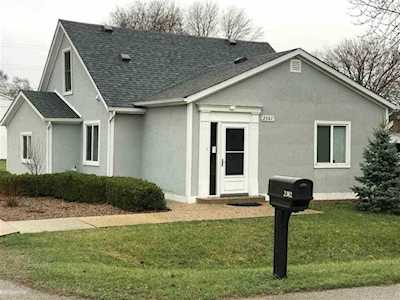 2382 Gerald Ave Rochester Hills, MI 48307