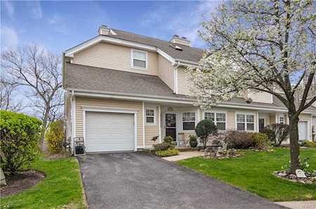 97 Winding Ridge Rd Greenburgh, NY 10603