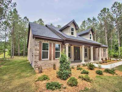 8140 Viburnum Court Tallahassee, FL 32312