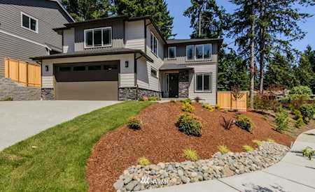 6711 58th St Ct W University Place, WA 98467