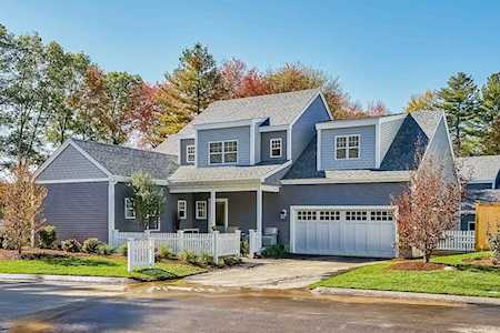 15 Fern Crossing #15 Ashland, MA 01721