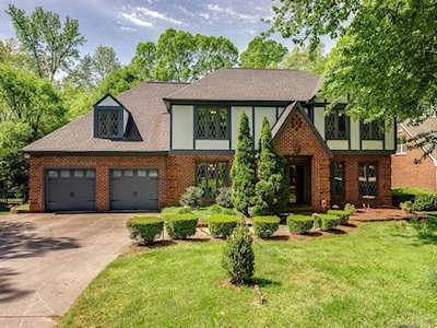 9324 Hanover South Trl Charlotte, NC 28210