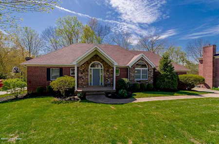 4412 Eagles Cove Ct Louisville, KY 40241