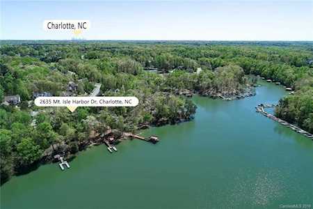 2635 Mt Isle Harbor Dr Charlotte, NC 28214