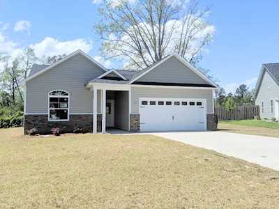 8759 Lanvale Oaks Drive Leland, NC 28451