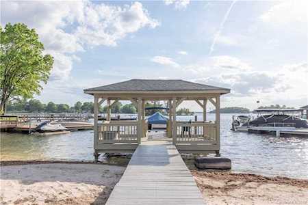 20901 Island Forest Dr Cornelius, NC 28031
