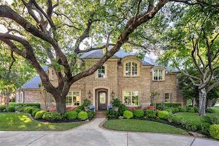 9909 Crestline Avenue Dallas, TX 75220