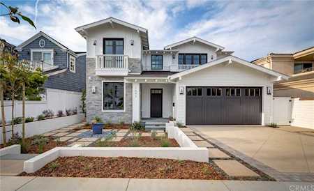1643 8th Street Manhattan Beach, CA 90266