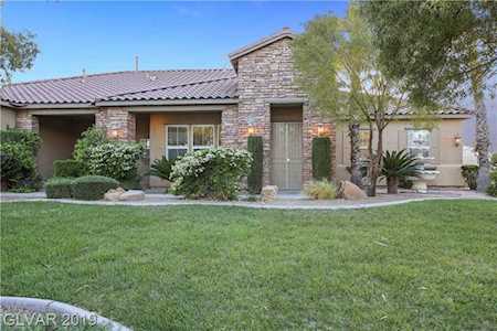 8225 Fulton Ranch St Las Vegas, NV 89131