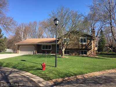 14284 Embry Path Apple Valley, MN 55124