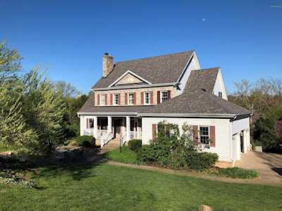 204 Oak View Ct Mt Washington, KY 40047