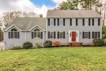 3 Knight Way Mansfield, MA 02048