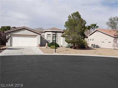 8212 Pristine Meadow Ct Las Vegas, NV 89131