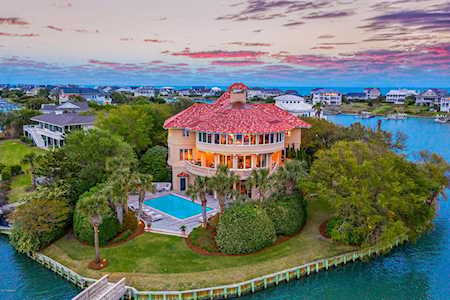 32 Saltmeadow Road Wilmington, NC 28411