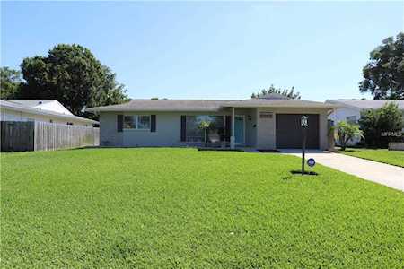 2064 Fair Oak Drive Clearwater, FL 33763