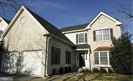 12916 Wheatland Rd Fairfax, VA 22033