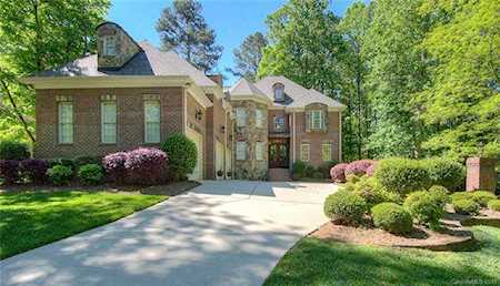 7003 Montgomery Rd Lake Wylie, SC 29710