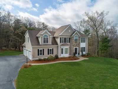 362 Shining Rock Drive Northbridge, MA 01534