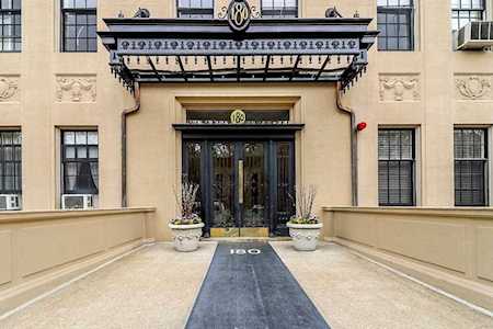 180 Commonwealth Ave #32 Boston, MA 02116