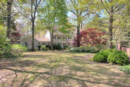 4285 Walnut Grove Rd Memphis, TN 38117