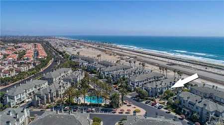 6251 Surfpoint Circle Huntington Beach, CA 92648