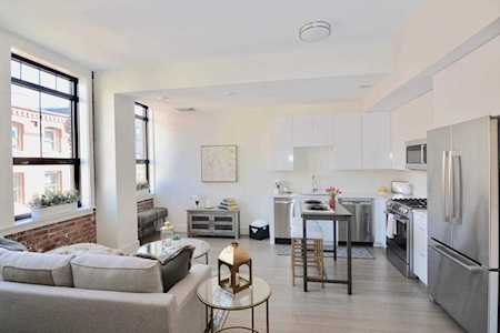 121 Portland Street #609 Boston, MA 02114