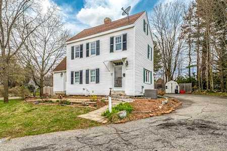 77 Wakefield #B Reading, MA 01867