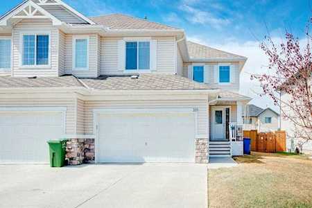209 West Creek Circle Chestermere, AB T1X 1R6