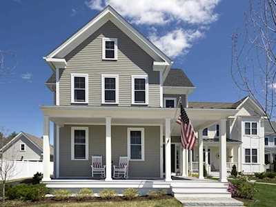 32 Snow Bird Ave Weymouth, MA 02190