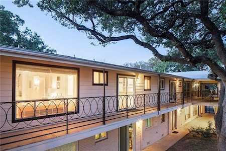 1210 Windsor Rd #214 Austin, TX 78703