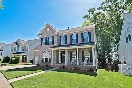 8716 Cool Meadow Dr Huntersville, NC 28078