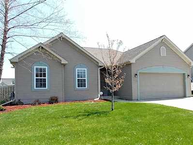322 Stonefield Dr Lake Mills, WI 53551
