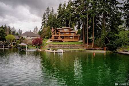 2804 176th Ave E Lake Tapps, WA 98391