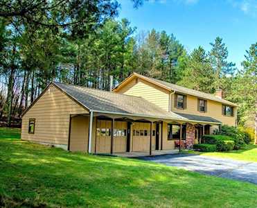 35 Cambridge St Chelmsford, MA 01824
