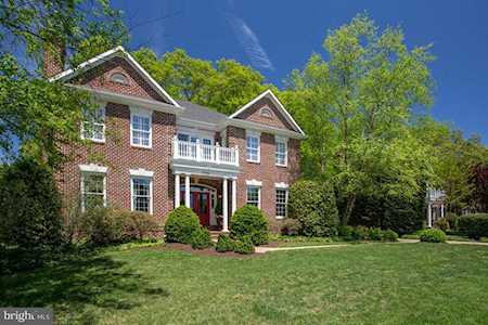 1904 Mallinson Way Alexandria, VA 22308