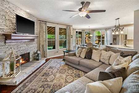 1903 Edgehill Drive Allen, TX 75013