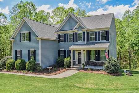 389 Cove Creek Loop Mooresville, NC 28117